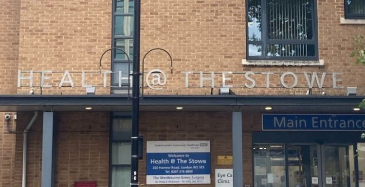Main entrance of Health @ The Stowe Centre.